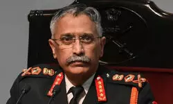 युद्ध कोई रोमांटिक बॉलीवुड फिल्म नहीं, ये गंभीर मामला है… भारत के पूर्व सेना प्रमुख नरवणे का बयान युद्ध कोई रोमांटिक बॉलीवुड फिल्म नहीं, ये गंभीर मामला है… भारत के पूर्व सेना प्रमुख नरवणे का बयान