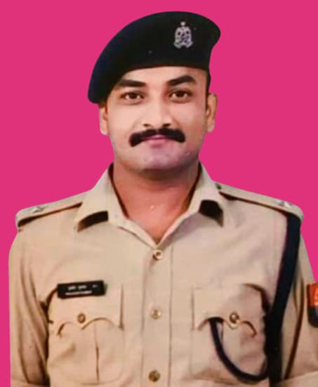 शाबाश सीओ शिकोहाबाद प्रवीन कुमार तिवारी , पत्रकार को गोली से उड़ाने की लाइव धमकी में लगाई चुपके से फाइनल रिपोर्ट शाबाश सीओ शिकोहाबाद प्रवीन कुमार तिवारी , पत्रकार को गोली से उड़ाने की लाइव धमकी में लगाई चुपके से फाइनल रिपोर्ट