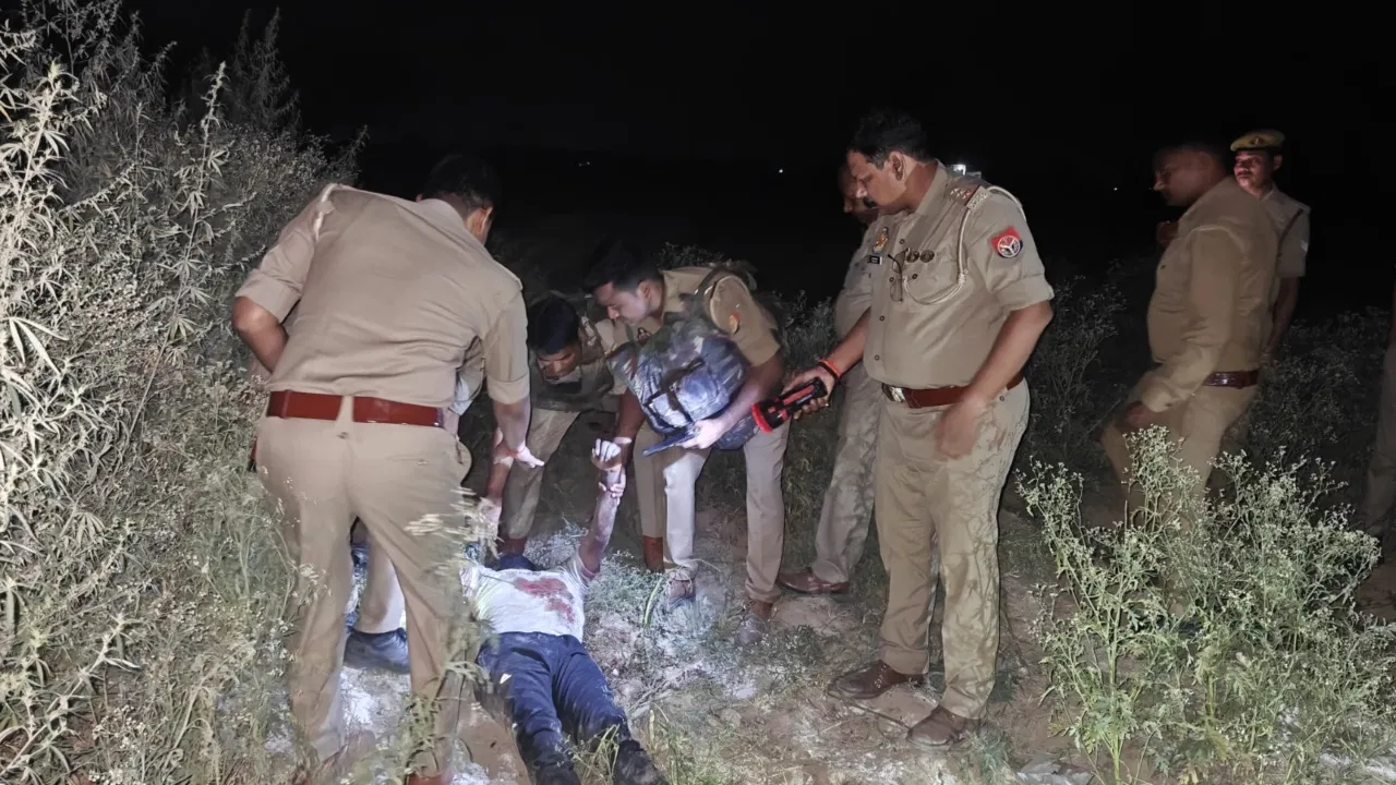 कौशांबी के कुख्यात बदमाश राजू का एनकाउंटर, हत्या के आरोप में चल रहा था फरार कौशांबी के कुख्यात बदमाश राजू का एनकाउंटर, हत्या के आरोप में चल रहा था फरार