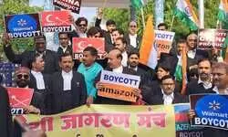प्रयागराज- स्वदेशी जागरण मंच की हाईकोर्ट इकाई अमेजॉन बायकॉट, फ्लिपकार्ट वायकाट , तुर्की वायकाट , चाईना वायकाट , अजरबेजान वाईकाट , विदेशी वस्तुओ के विरोध के लिए प्रदर्शन किया प्रयागराज- स्वदेशी जागरण मंच की हाईकोर्ट इकाई अमेजॉन बायकॉट, फ्लिपकार्ट वायकाट , तुर्की वायकाट , चाईना वायकाट , अजरबेजान वाईकाट , विदेशी वस्तुओ के विरोध के लिए प्रदर्शन किया