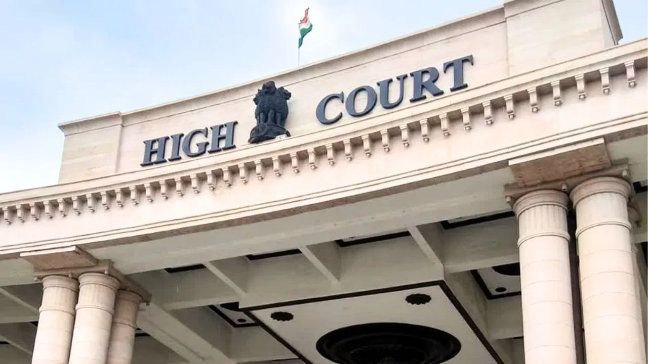 ये अस्पताल है या मुर्दाघर… मेडिकल माफियाओं के चंगुल में प्रयागराज, इलाहाबाद HC ने दिया सख्त आदेश ये अस्पताल है या मुर्दाघर… मेडिकल माफियाओं के चंगुल में प्रयागराज, इलाहाबाद HC ने दिया सख्त आदेश