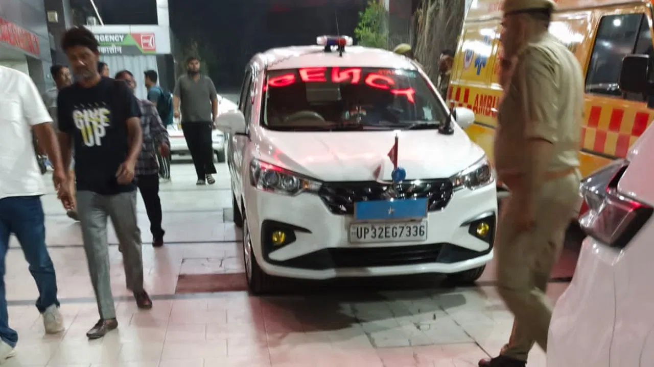 अपराधी को पकड़ने आई नोएडा पुलिस की टीम पर हमला, कांस्टेबल को लगी गोली, मौत अपराधी को पकड़ने आई नोएडा पुलिस की टीम पर हमला, कांस्टेबल को लगी गोली, मौत