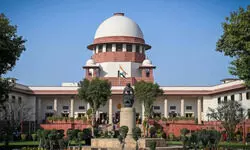 सुप्रीम कोर्ट ने वक्फ अधिनियम 1995 को चुनौती देने वाली याचिका पर केंद्र और राज्यों को जारी किया नोटिस सुप्रीम कोर्ट ने वक्फ अधिनियम 1995 को चुनौती देने वाली याचिका पर केंद्र और राज्यों को जारी किया नोटिस