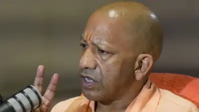 यूपी में 24 घंटे में 10 एनकाउंटर, थर-थर कांपे हिस्ट्रीशीटर, 8 शहरों में कार्रवाई यूपी में 24 घंटे में 10 एनकाउंटर, थर-थर कांपे हिस्ट्रीशीटर, 8 शहरों में कार्रवाई