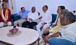 शुभम के परिजनों से मुलाकात कर सकते हैं पीएम मोदी, बिना प्रोटोकॉल के पहुंचे  डिप्टी सीएम ब्रजेश पाठक