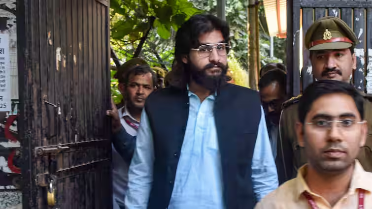 अब्बास अंसारी की विधायकी खत्म: सीट घोषित हुई रिक्त, छुट्टी के दिन खुला सचिवालय... चुनाव आयोग को भेजी गई सूचना
