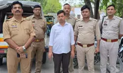 BJP рдиреЗрддреНрд░реА рдХреЗ рдмреЗрдЯреЗ рдХрд╛ рдЕрд╢реНрд▓реАрд▓ рд╡реАрдбрд┐рдпреЛ рд╡рд╛рдпрд░рд▓ рдХрд░рдиреЗ рд╡рд╛рд▓рд╛ рд╕рд╛рдврд╝реВ рдЧрд┐рд░рдлреНрддрд╛рд░ BJP рдиреЗрддреНрд░реА рдХреЗ рдмреЗрдЯреЗ рдХрд╛ рдЕрд╢реНрд▓реАрд▓ рд╡реАрдбрд┐рдпреЛ рд╡рд╛рдпрд░рд▓ рдХрд░рдиреЗ рд╡рд╛рд▓рд╛ рд╕рд╛рдврд╝реВ рдЧрд┐рд░рдлреНрддрд╛рд░