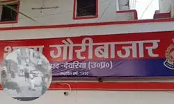 देवरिया: बीमार मां को देखने आए 2 फौजी भाई, दबंग पड़ोसी ने कर दिया हमला; गंभीर घायल देवरिया: बीमार मां को देखने आए 2 फौजी भाई, दबंग पड़ोसी ने कर दिया हमला; गंभीर घायल