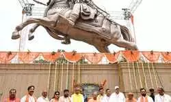 चित्तौरा झील किनारे महाराजा सुहेलदेव स्मारक का मुख्यमंत्री योगी आदित्यनाथ ने किया भव्य लोकार्पण