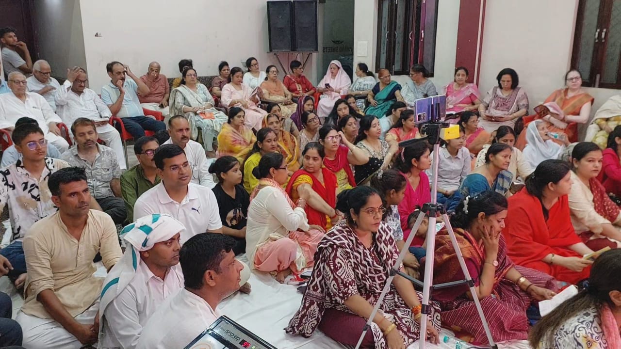 व्यापार मंडल के उपाध्यक्ष का भंडारा बना हिंदू मुस्लिम एकता की मिसाल व्यापार मंडल के उपाध्यक्ष का भंडारा बना हिंदू मुस्लिम एकता की मिसाल