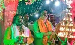 दिव्या मां सरयू आरती सेवा संस्थान द्वारा सरयू जयंती धूमधाम से मनाई गई: महंत रामदास दिव्या मां सरयू आरती सेवा संस्थान द्वारा सरयू जयंती धूमधाम से मनाई गई: महंत रामदास