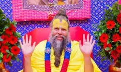 प्रेमानंद महाराज की AI से तस्वीर बनाकर की वायरल, शिष्य ने दी तहरीर, संत समाज में आक्रोश प्रेमानंद महाराज की AI से तस्वीर बनाकर की वायरल, शिष्य ने दी तहरीर, संत समाज में आक्रोश