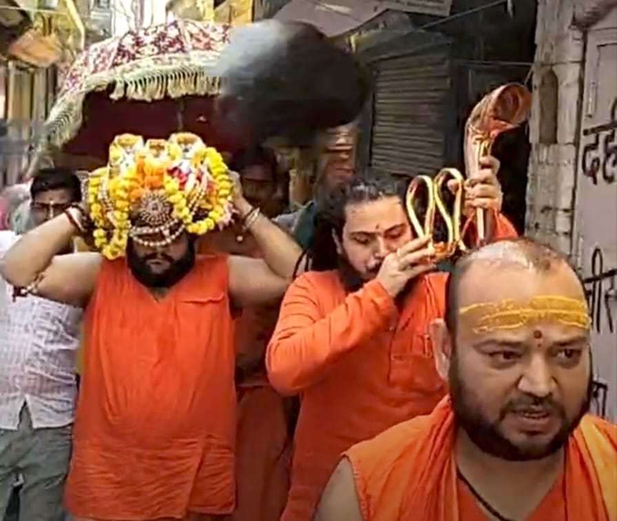 श्रद्धा, भक्ति और दिव्यता से ओतप्रोत रही भगवान जगन्नाथ की शोभायात्रा श्रद्धा, भक्ति और दिव्यता से ओतप्रोत रही भगवान जगन्नाथ की शोभायात्रा