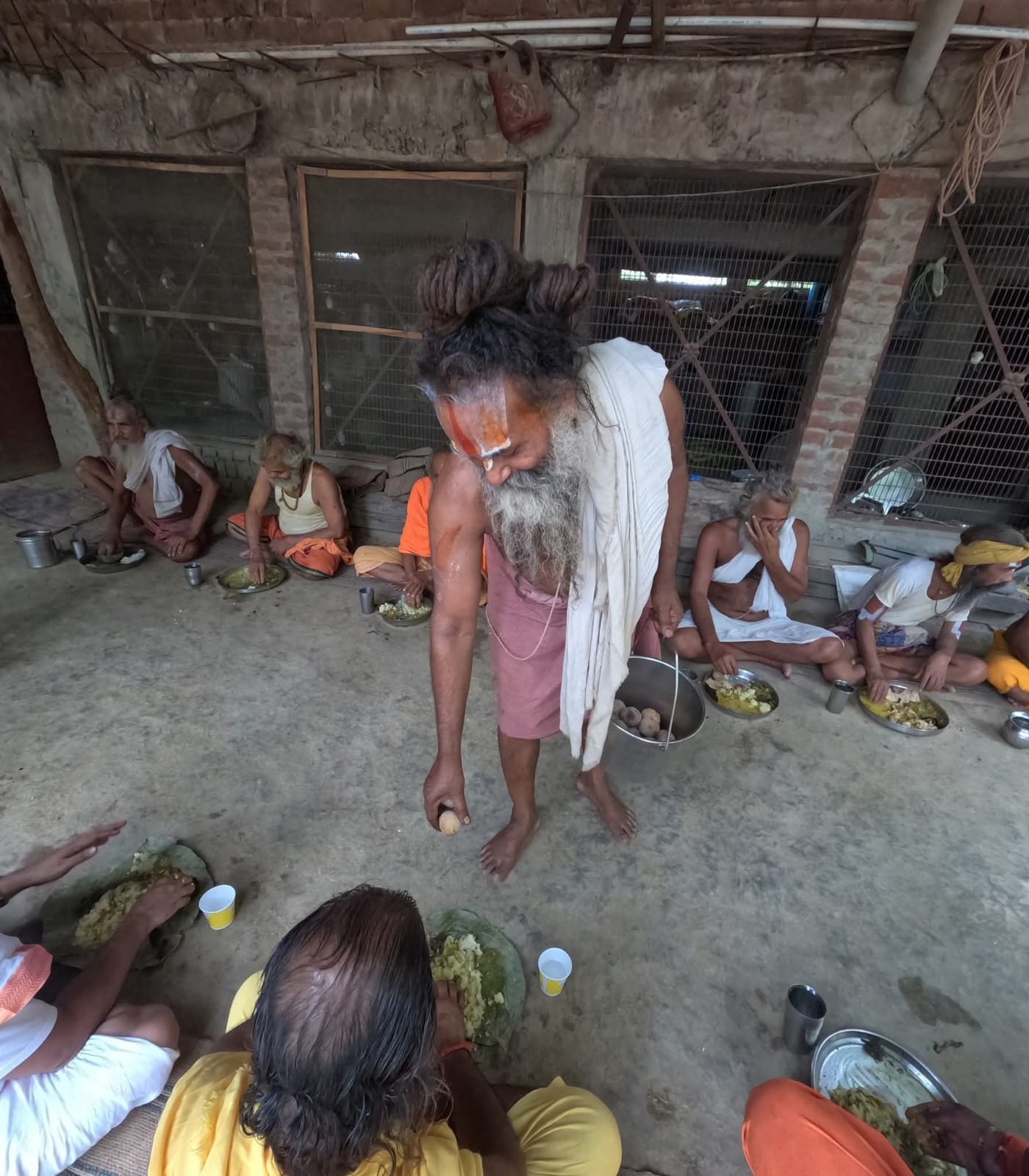 अयोध्या में जाने किस हनुमान मंदिर में लगता है बांटी चोखा का डेली महाभोग अयोध्या में जाने किस हनुमान मंदिर में लगता है बांटी चोखा का डेली महाभोग