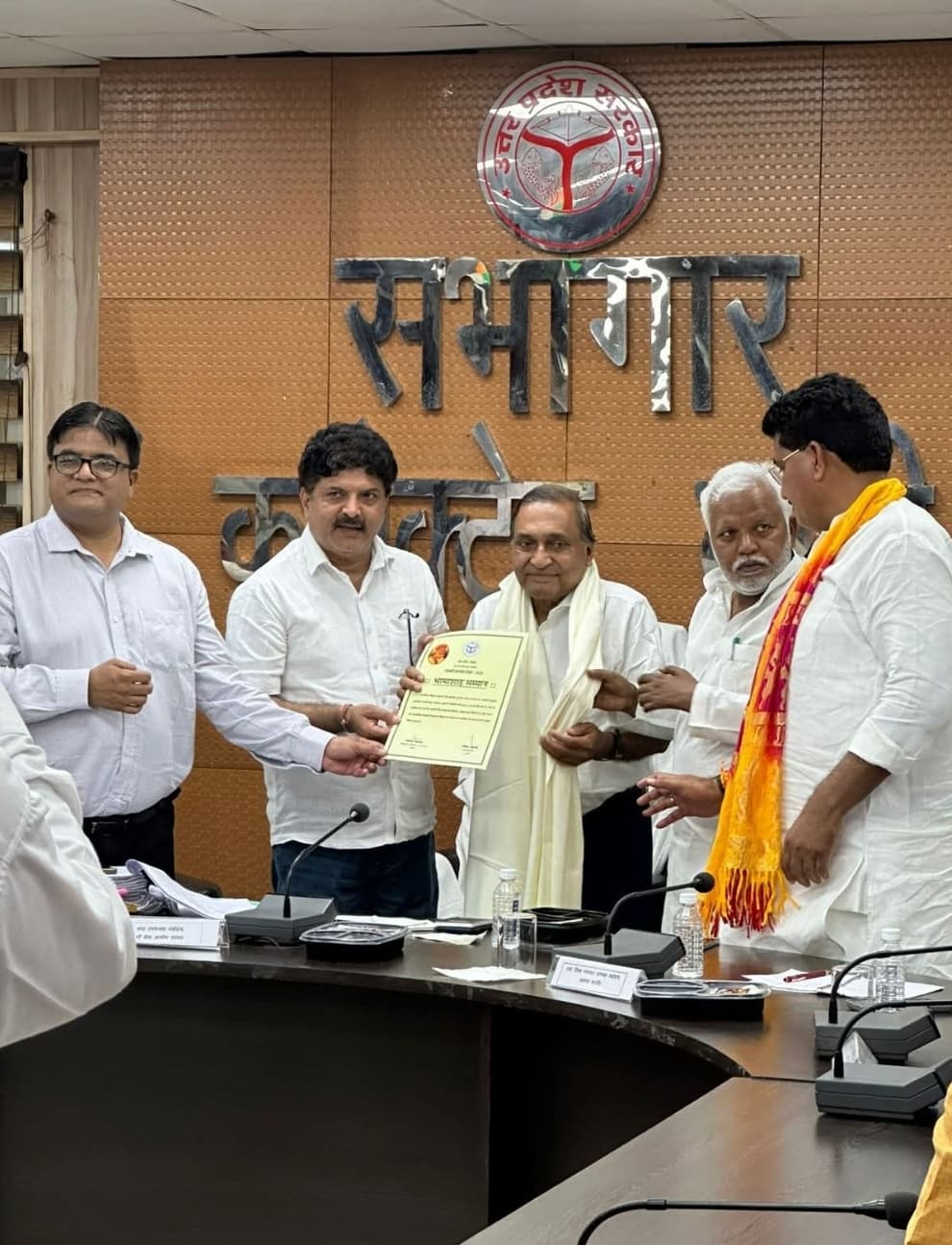 बस्ती-व्यवसायी प्रेम कुमार अग्रवाल को भामाशाह पुरस्कार, मुख्यमंत्री के वर्चुअल संबोधन के दौरान मिला पुरस्कार बस्ती-व्यवसायी प्रेम कुमार अग्रवाल को भामाशाह पुरस्कार, मुख्यमंत्री के वर्चुअल संबोधन के दौरान मिला पुरस्कार