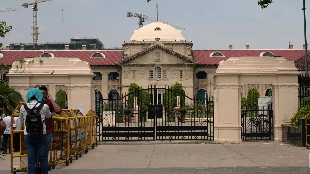 इलाहाबाद हाईकोर्ट का कड़ा रुख, पाकिस्तान जिंदाबाद पोस्ट शेयर करने वाले की जमानत याचिका खारिज; सुनाया बड़ा फैसला
