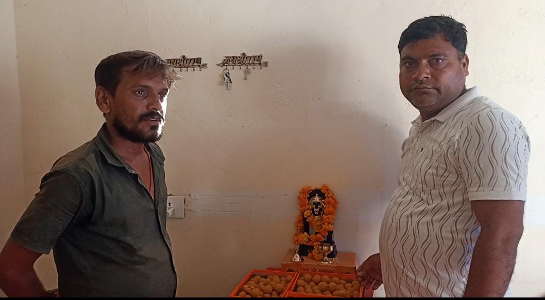 रामभक्तों के रुकने हेतु श्री इंद्रनाथ पैलेस का हुआ भव्य शुभारंभ रामभक्तों के रुकने हेतु श्री इंद्रनाथ पैलेस का हुआ भव्य शुभारंभ