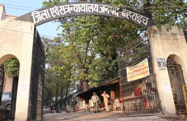 बहराइच तहसील में न्यायालय पर अनाधिकृत अटार्नी का दबदबा, एडवोकेट सोनू पाठक ने जिलाधिकारी से की शिकायत