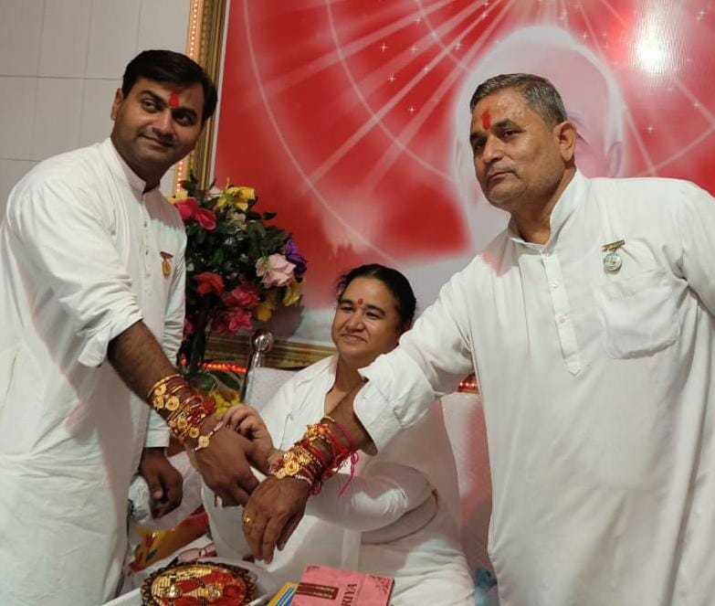 राखी से मिला बुराइयों को त्यागने और जीवन में सद्गुणों को अपनाने का प्रेरणासूत्र राखी से मिला बुराइयों को त्यागने और जीवन में सद्गुणों को अपनाने का प्रेरणासूत्र