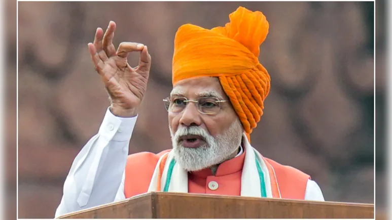 जीएसटी को लेकर दिवाली पर होगा बड़ा धमाका, पीएम मोदी ने लाल किले के प्राचीर से कर दिया ऐलान