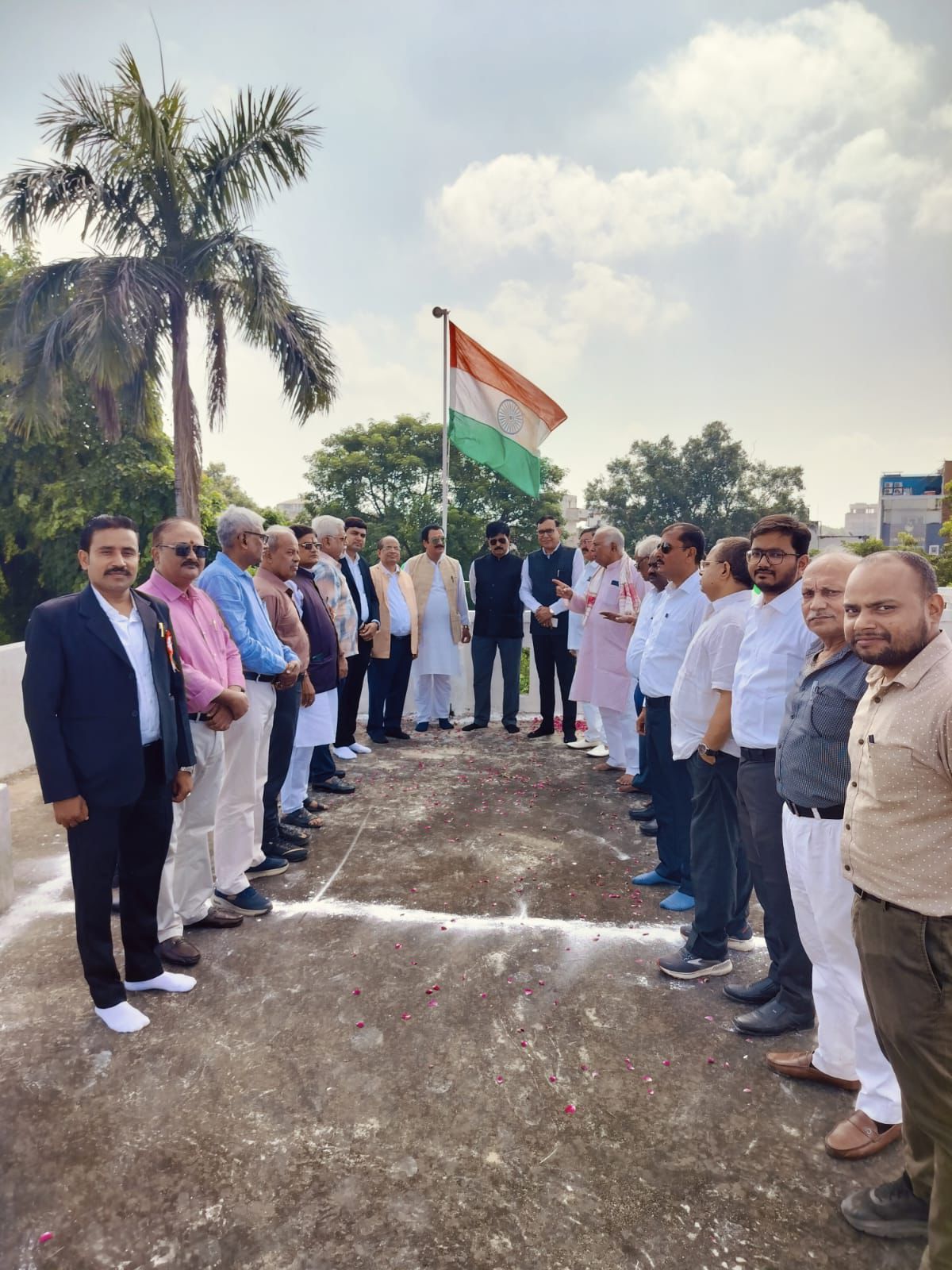 इनकम टैक्स बार एसोसिएशन वाराणसी ने धूमधाम से मनाया 79वां स्वतंत्रता दिवस