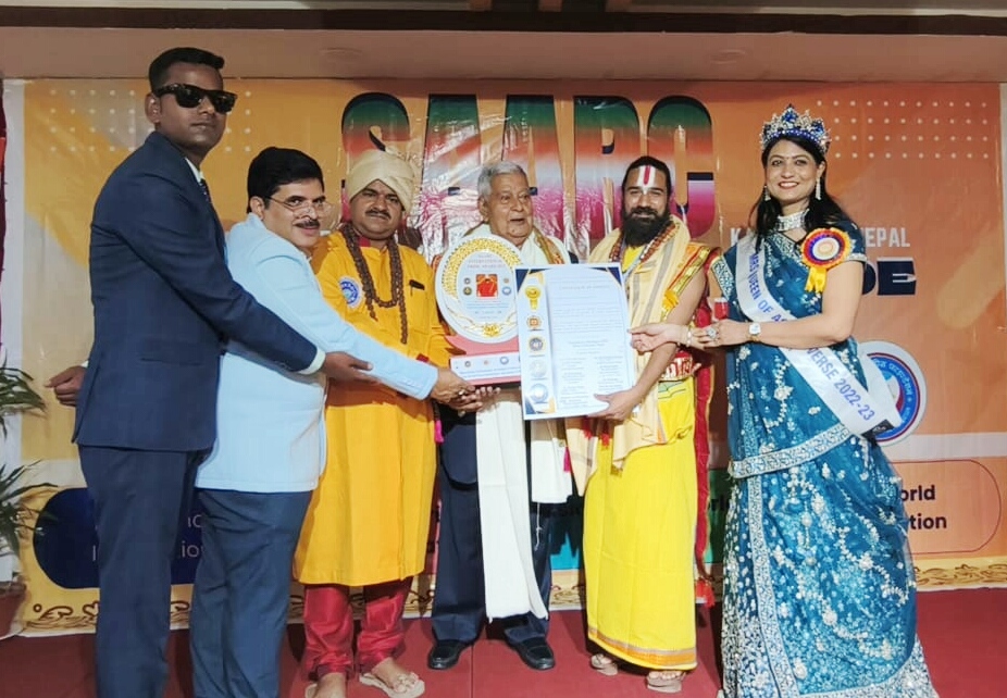 सैफई मेडिकल यूनिवर्सिटी में नए विकास की राह, नए कुलपति ने साझा की 100 दिन की कार्ययोजना सैफई मेडिकल यूनिवर्सिटी में नए विकास की राह, नए कुलपति ने साझा की 100 दिन की कार्ययोजना