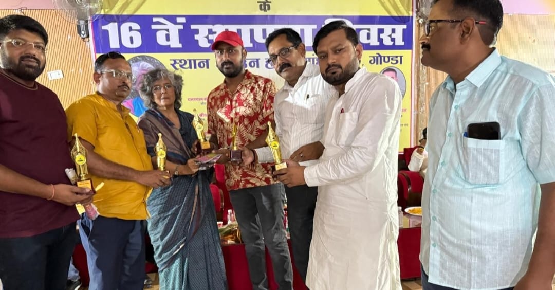 समाज को सही दिशा देने का कार्य कर रहा अखबार:निहारिका सिंह समाज को सही दिशा देने का कार्य कर रहा अखबार:निहारिका सिंह