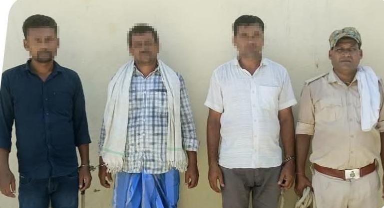 खगड़िया : गोलीबारी मामले में बिहार पुलिस की त्वरित कार्रवाई, तीन आरोपी गिरफ्तार खगड़िया : गोलीबारी मामले में बिहार पुलिस की त्वरित कार्रवाई, तीन आरोपी गिरफ्तार