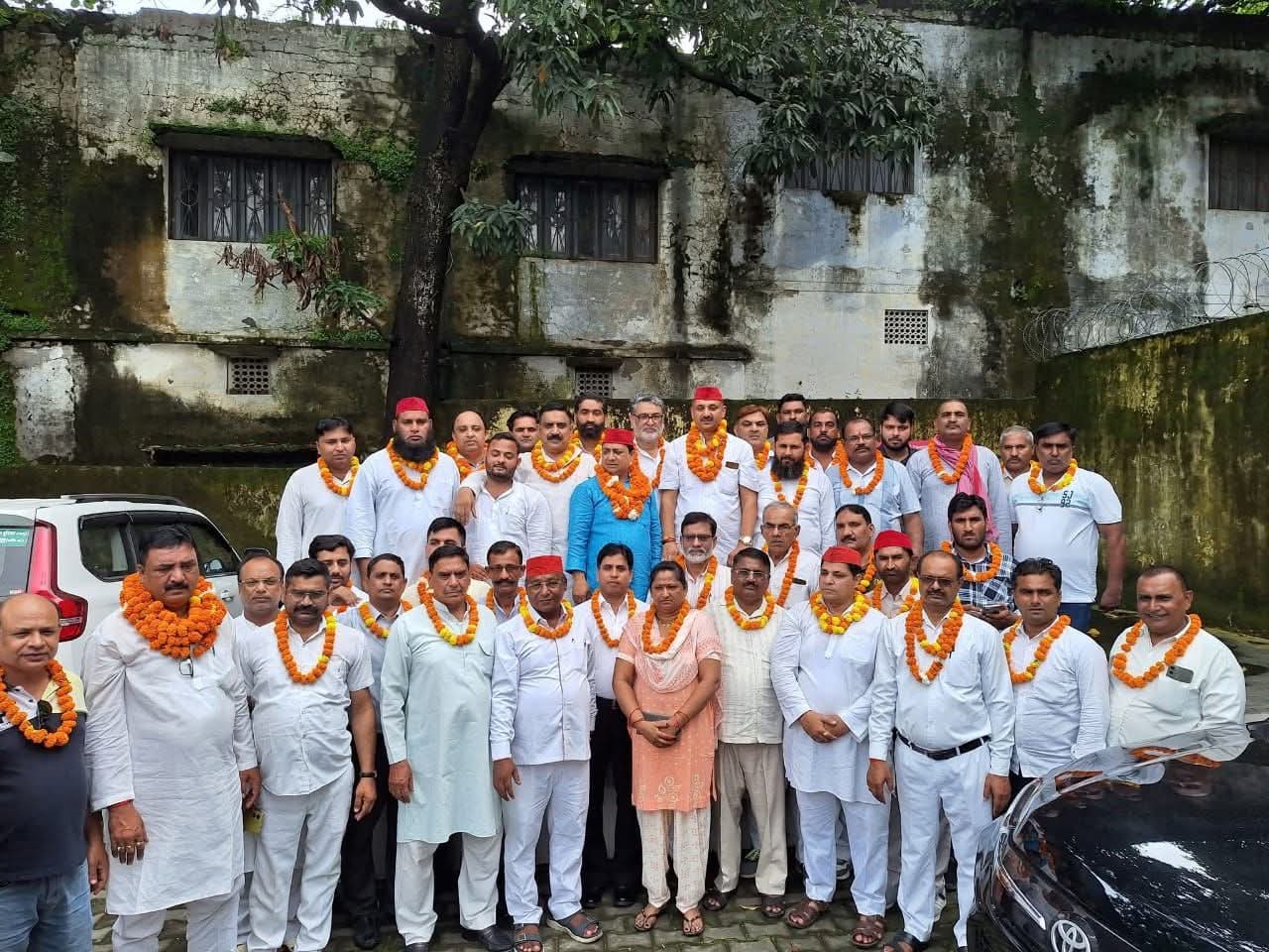 समाजवादी पार्टी के माननीय राष्ट्रीय अध्यक्ष के नाम खुला पत्र- चार लाख अंसारी मतदाता, फिर भी संगठन में उपेक्षा क्यों? समाजवादी पार्टी के माननीय राष्ट्रीय अध्यक्ष के नाम खुला पत्र- चार लाख अंसारी मतदाता, फिर भी संगठन में उपेक्षा क्यों?