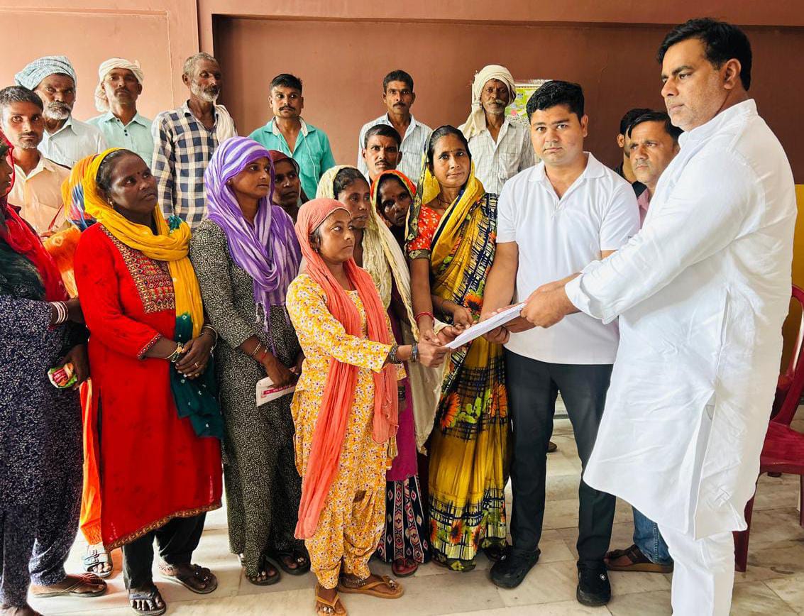 भांतू समाज की जद्दोजहद: जाति प्रमाण पत्र के बिना अधर में भविष्य भांतू समाज की जद्दोजहद: जाति प्रमाण पत्र के बिना अधर में भविष्य