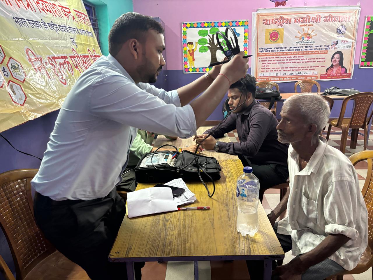 किरण फाउंडेशन के मुफ्त कैम्प में 700 की ओपीडी, 270 का पंजीकरण किरण फाउंडेशन के मुफ्त कैम्प में 700 की ओपीडी, 270 का पंजीकरण