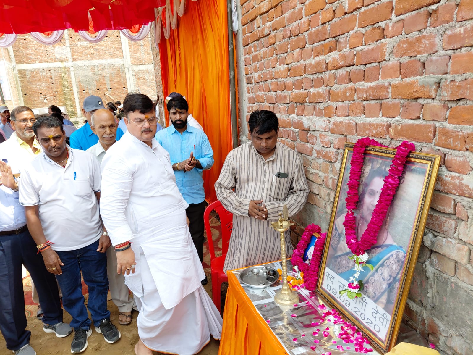 सरोजनी देवी अकैडमी द्वारा दो दिवसीय डे नाइट टूर्नामेंट का हुआ शुभारम्भ, महापौर महंत गिरीशपति त्रिपाठी नें किया उद्घाटन। सरोजनी देवी अकैडमी द्वारा दो दिवसीय डे नाइट टूर्नामेंट का हुआ शुभारम्भ, महापौर महंत गिरीशपति त्रिपाठी नें किया उद्घाटन।