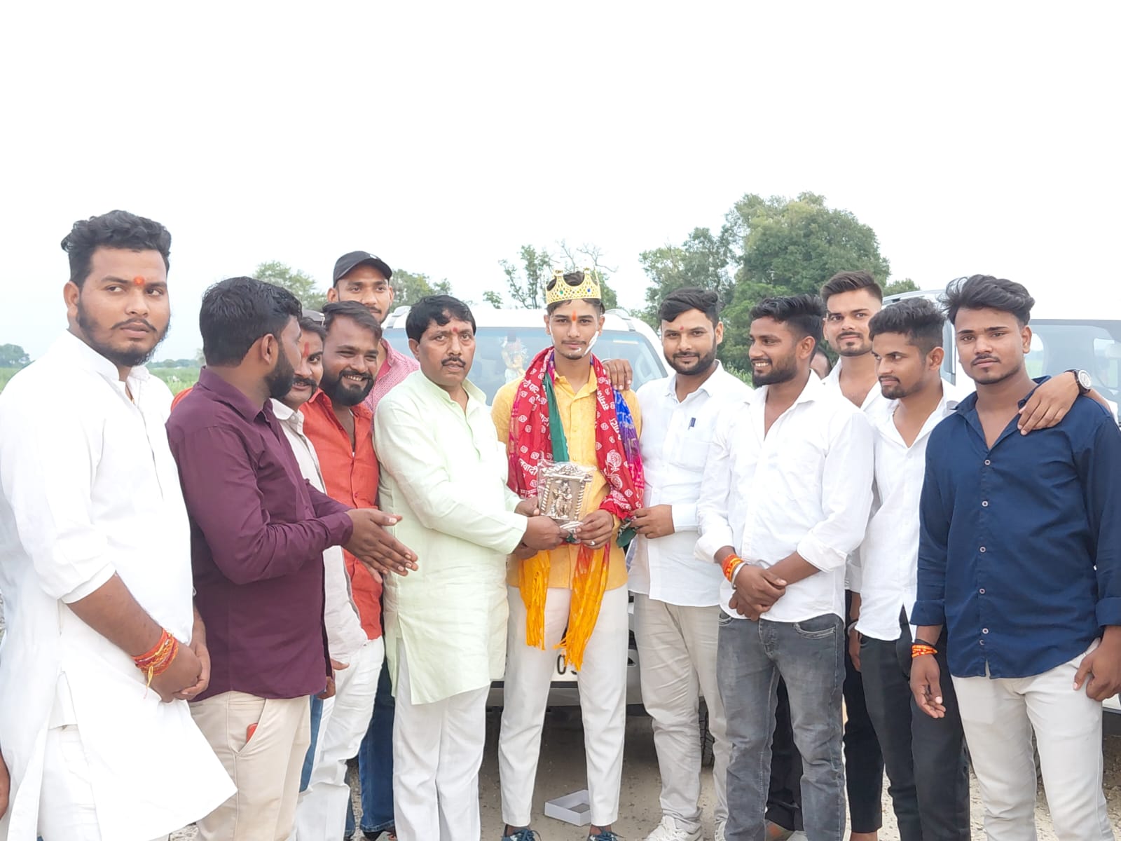 तिहुरा मांझा में समाजसेवी सचिन यादव का जन्मदिन धूमधाम से मनाया गया तिहुरा मांझा में समाजसेवी सचिन यादव का जन्मदिन धूमधाम से मनाया गया