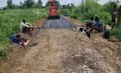 рдЧреМрд░рд╛ рдореЗрдВ PWD рдХреА рд╕рдбрд╝рдХ рдореЗрдВ рдорд╛рдирдХ рд╡рд┐рд╣реАрди рд╕рд╛рдордЧреНрд░реА рдкреНрд░рдпреЛрдЧ рдХрд░рдиреЗ рдХрд╛ рдЧреНрд░рд╛рдореАрдгреЛрдВ рдиреЗ рд▓рдЧрд╛рдпрд╛ рдЖрд░реЛрдк рдЧреМрд░рд╛ рдореЗрдВ PWD рдХреА рд╕рдбрд╝рдХ рдореЗрдВ рдорд╛рдирдХ рд╡рд┐рд╣реАрди рд╕рд╛рдордЧреНрд░реА рдкреНрд░рдпреЛрдЧ рдХрд░рдиреЗ рдХрд╛ рдЧреНрд░рд╛рдореАрдгреЛрдВ рдиреЗ рд▓рдЧрд╛рдпрд╛ рдЖрд░реЛрдк