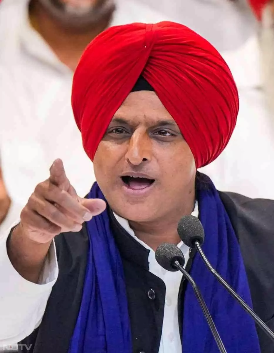 अखिलेश यादव का भाजपा सरकार पर हमला, सिख समाज को सम्मान और समाधान का वादा