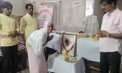 рдХреГрд╖реНрдг рдЪрдиреНрдж рдкреНрд░рдзрд╛рди рдХреЛ рдпрд╛рдж рдХрд░ рднрд╛рд╡-рд╡рд┐рднреЛрд░ рд╣реБрдП рд╡реГрджреНрдзрдЬрди- рдкрд┐рддреГ рдкрдХреНрд╖ рдкрд░ рдЖрджрд░реНрд╢ рдХрд▓реНрдпрд╛рдг рд╕реЗрд╡рд╛ рд╕рдорд┐рддрд┐ рдиреЗ рдХрд┐рдпрд╛ рд╡рд┐рд╢реЗрд╖ рдЖрдпреЛрдЬрди рдХреГрд╖реНрдг рдЪрдиреНрдж рдкреНрд░рдзрд╛рди рдХреЛ рдпрд╛рдж рдХрд░ рднрд╛рд╡-рд╡рд┐рднреЛрд░ рд╣реБрдП рд╡реГрджреНрдзрдЬрди- рдкрд┐рддреГ рдкрдХреНрд╖ рдкрд░ рдЖрджрд░реНрд╢ рдХрд▓реНрдпрд╛рдг рд╕реЗрд╡рд╛ рд╕рдорд┐рддрд┐ рдиреЗ рдХрд┐рдпрд╛ рд╡рд┐рд╢реЗрд╖ рдЖрдпреЛрдЬрди