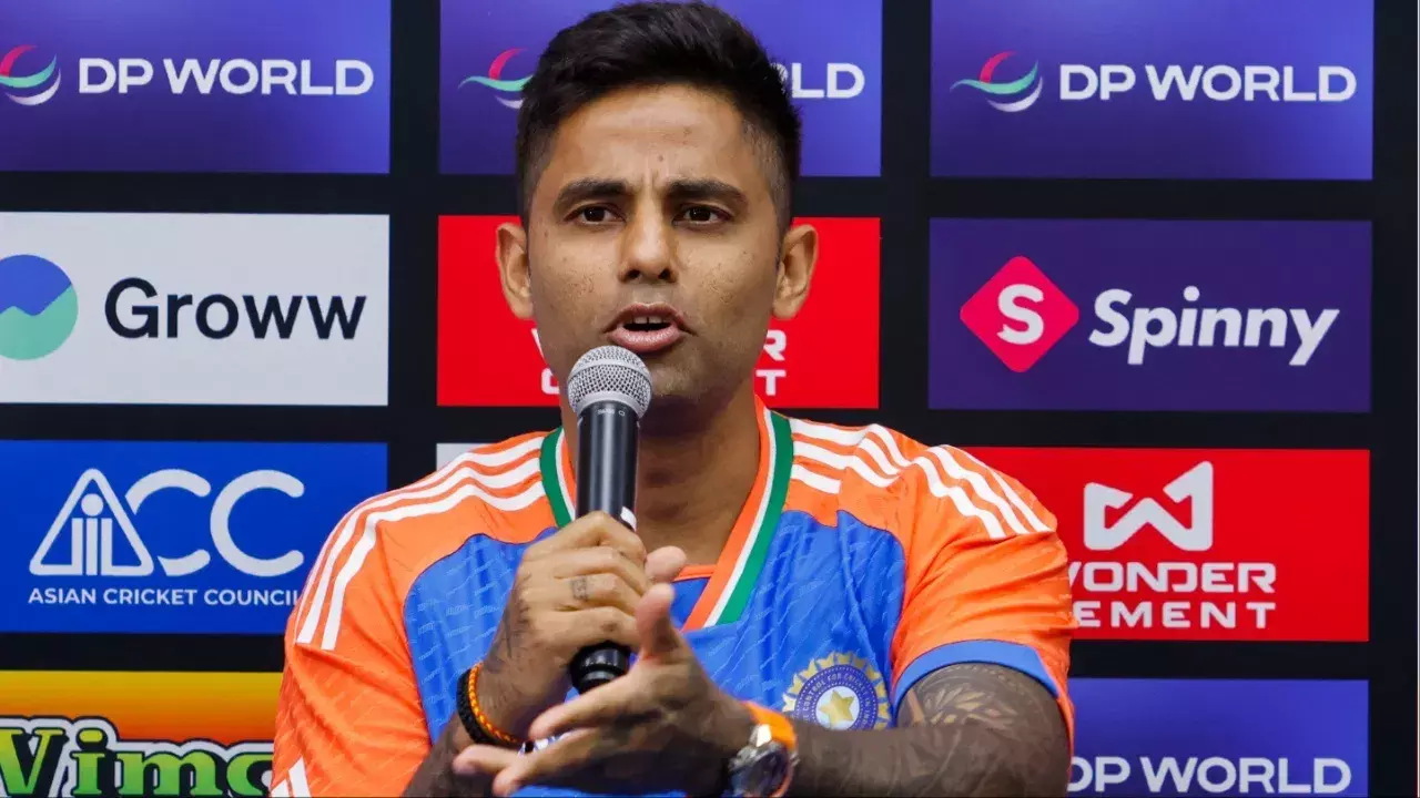 पहलगाम बयान मामले में सूर्यकुमार के समर्थन में BCCI, कोई प्रतिबंध नहीं लगेगा पहलगाम बयान मामले में सूर्यकुमार के समर्थन में BCCI, कोई प्रतिबंध नहीं लगेगा