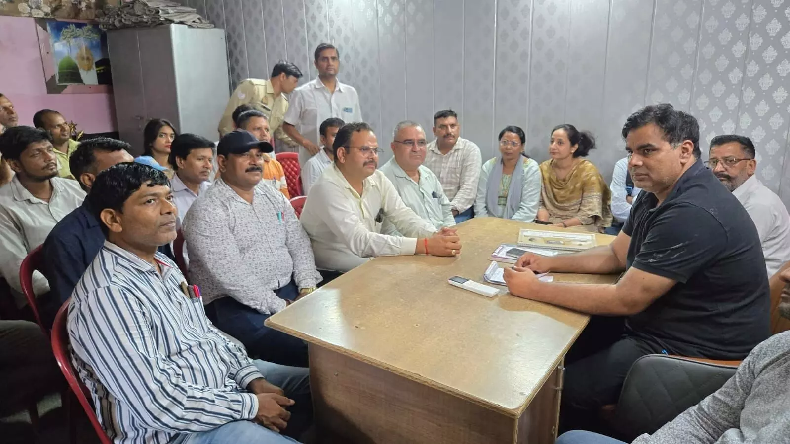 मुरादाबाद बिलारी : शिक्षक संघ ने सपा विधायक को सौंपा ज्ञापन मुरादाबाद बिलारी : शिक्षक संघ ने सपा विधायक को सौंपा ज्ञापन