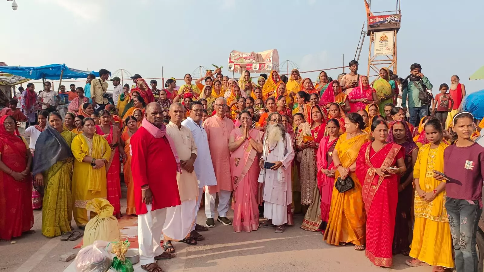 रजत जयंती पर मां की निकाली गई भव्य कलश यात्रा रजत जयंती पर मां की निकाली गई भव्य कलश यात्रा