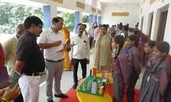 рдирд╛рд░рд╛рдпрдг рдкрдмреНрд▓рд┐рдХ рд╕реНрдХреВрд▓ рдореЗрдВ рд╡рд┐рдЬреНрдЮрд╛рди рдкреНрд░рджрд░реНрд╢рдиреА рдХрд╛ рднрд╡реНрдп рдЖрдпреЛрдЬрди, рдЫрд╛рддреНрд░ рдЫрд╛рддреНрд░рд╛рдУрдВ рдиреЗ рджрд┐рдЦрд╛рдпрд╛ рдЕрджреНрднреБрдд рдкреНрд░рддрд┐рднрд╛ рдирд╛рд░рд╛рдпрдг рдкрдмреНрд▓рд┐рдХ рд╕реНрдХреВрд▓ рдореЗрдВ рд╡рд┐рдЬреНрдЮрд╛рди рдкреНрд░рджрд░реНрд╢рдиреА рдХрд╛ рднрд╡реНрдп рдЖрдпреЛрдЬрди, рдЫрд╛рддреНрд░ рдЫрд╛рддреНрд░рд╛рдУрдВ рдиреЗ рджрд┐рдЦрд╛рдпрд╛ рдЕрджреНрднреБрдд рдкреНрд░рддрд┐рднрд╛