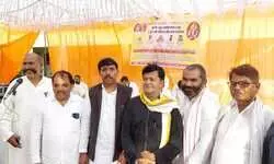 समाजसेवी सुरेश यादव ने तीन दिवसीय सांप्रदायिक साैहार्द कबीर मेला का किया भव्य उद्घाटन समाजसेवी सुरेश यादव ने तीन दिवसीय सांप्रदायिक साैहार्द कबीर मेला का किया भव्य उद्घाटन