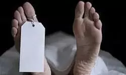 दिल्ली के अस्पताल में बड़ी लापरवाही : पोस्टमॉर्टम के बाद शवों की अदला-बदली, एक परिवार ने गलत शव का कर दिया अंतिम संस्कार दिल्ली के अस्पताल में बड़ी लापरवाही : पोस्टमॉर्टम के बाद शवों की अदला-बदली, एक परिवार ने गलत शव का कर दिया अंतिम संस्कार