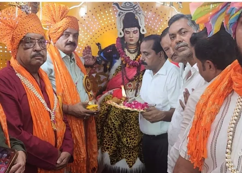 जसवन्तनगर में निकाली गई भगवान शंकर की भव्य बारात