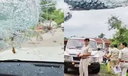 जलपाईगुड़ी में भाजपा सांसद खागेन मुर्मू पर पथराव, बाढ़ राहत दौरे के दौरान मचा हड़कंप – भाजपा ने TMC पर लगाया साजिश का आरोप जलपाईगुड़ी में भाजपा सांसद खागेन मुर्मू पर पथराव, बाढ़ राहत दौरे के दौरान मचा हड़कंप – भाजपा ने TMC पर लगाया साजिश का आरोप