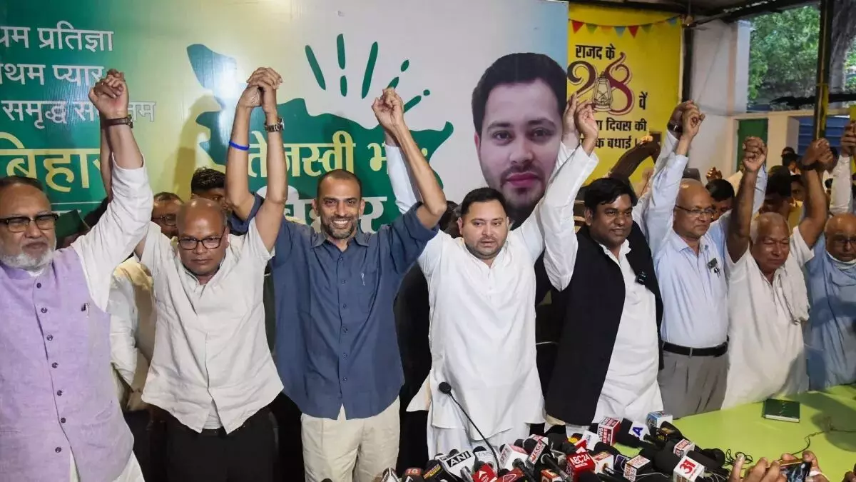 तेजस्वी के महागठबंधन में  जानिए किस दल को मिल सकती है कितनी सीटें?