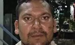 टमाटर 20 रूपये किलो न देने पर सैफई मेडीकल यूनिवर्सिटी के डॉक्टरों ने सब्जी विक्रेता को बेहरमी से पीटा, पुलिस ने नही किया मुकदमा दर्ज