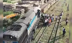 हापुड़ में मालगाड़ी का इंजन पटरी से उतरा, बड़ा हादसा टला — रेलवे ने शुरू किया राहत अभियान