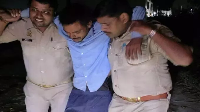 लखनऊ : 11वीं की छात्रा को 5 युवकों ने पकड़ा, फिर किया गैंगरेप; 2 गिरफ्तार