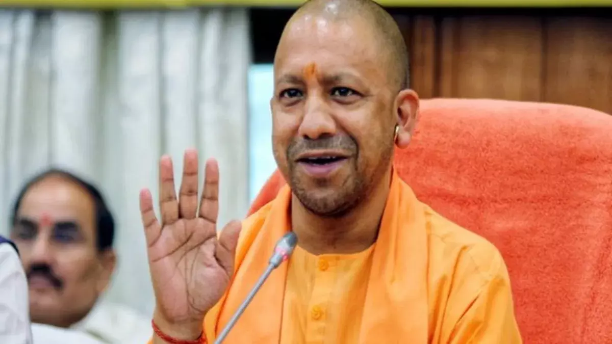यूपी के सरकारी कर्मचारियों के लिए दिवाली बोनस का ऐलान यूपी के सरकारी कर्मचारियों के लिए दिवाली बोनस का ऐलान