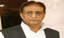 रामपुर के दिग्गज नेता आजम खान की तबीयत बिगड़ी, दिल्ली के निजी अस्पताल में भर्ती, अदालत में पेशी टली रामपुर के दिग्गज नेता आजम खान की तबीयत बिगड़ी, दिल्ली के निजी अस्पताल में भर्ती, अदालत में पेशी टली